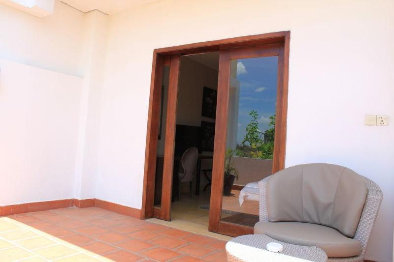 Riverview Cambodia Boutique Hotel 金边 外观 照片